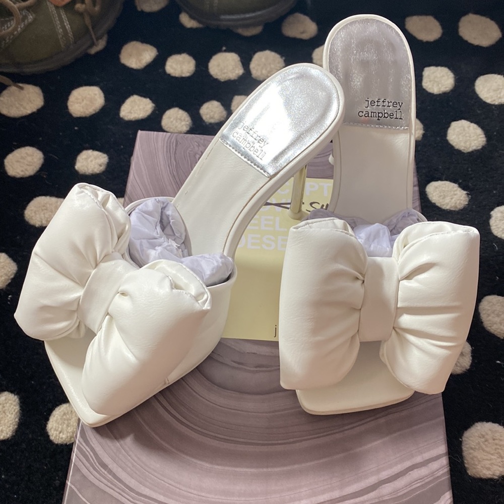Jeffrey Campbell - Picture 3 of 3